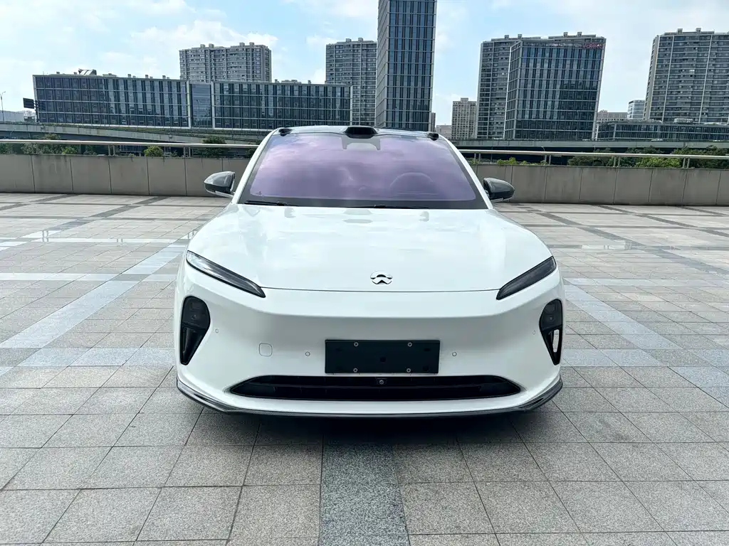 NIO ET5 — миниатюра 3