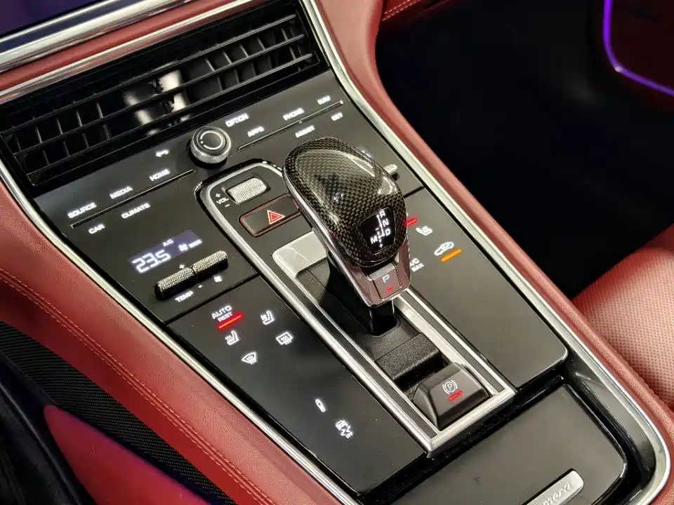 Porsche Panamera — миниатюра 12