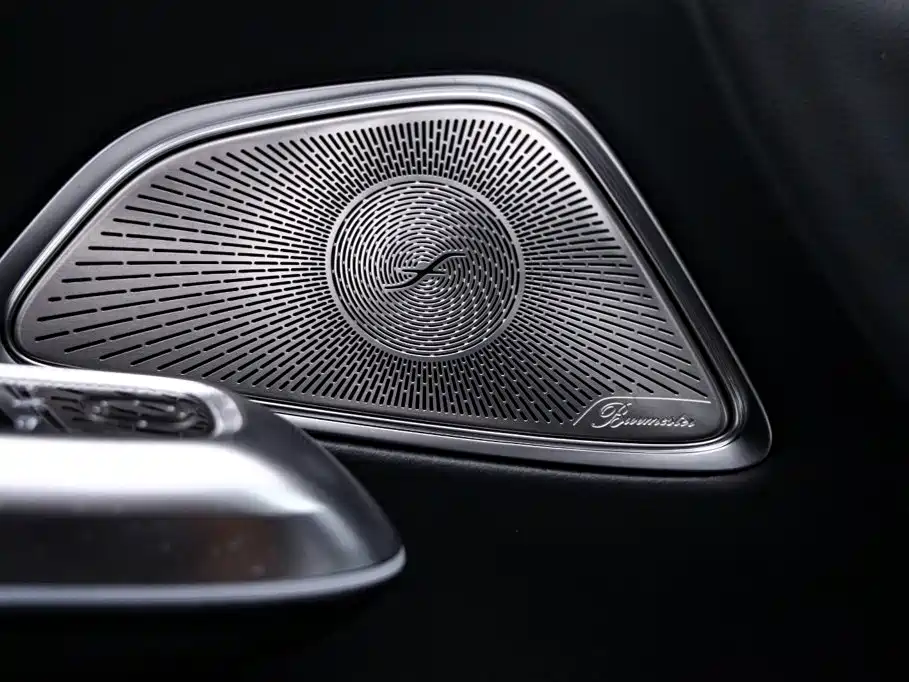 Mercedes-Benz E-Class — миниатюра 14