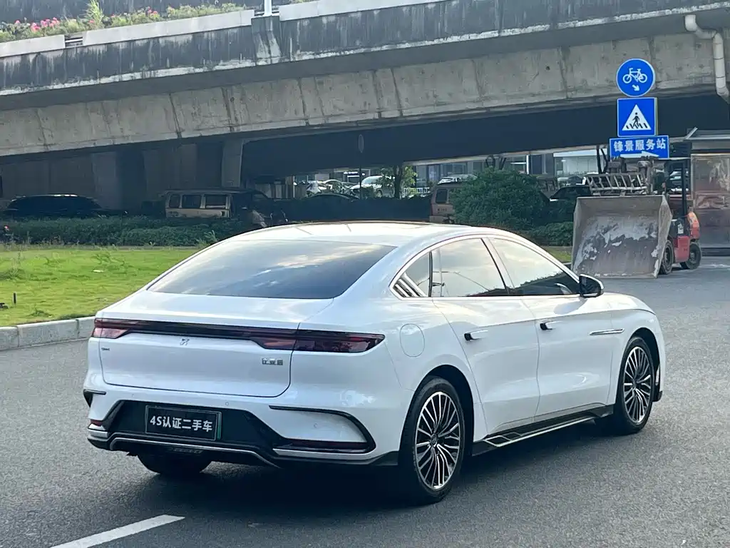 BYD Han — миниатюра 5