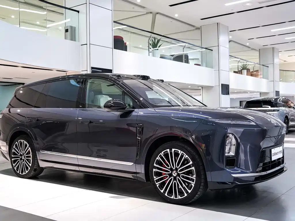 NIO ES8 — миниатюра 26