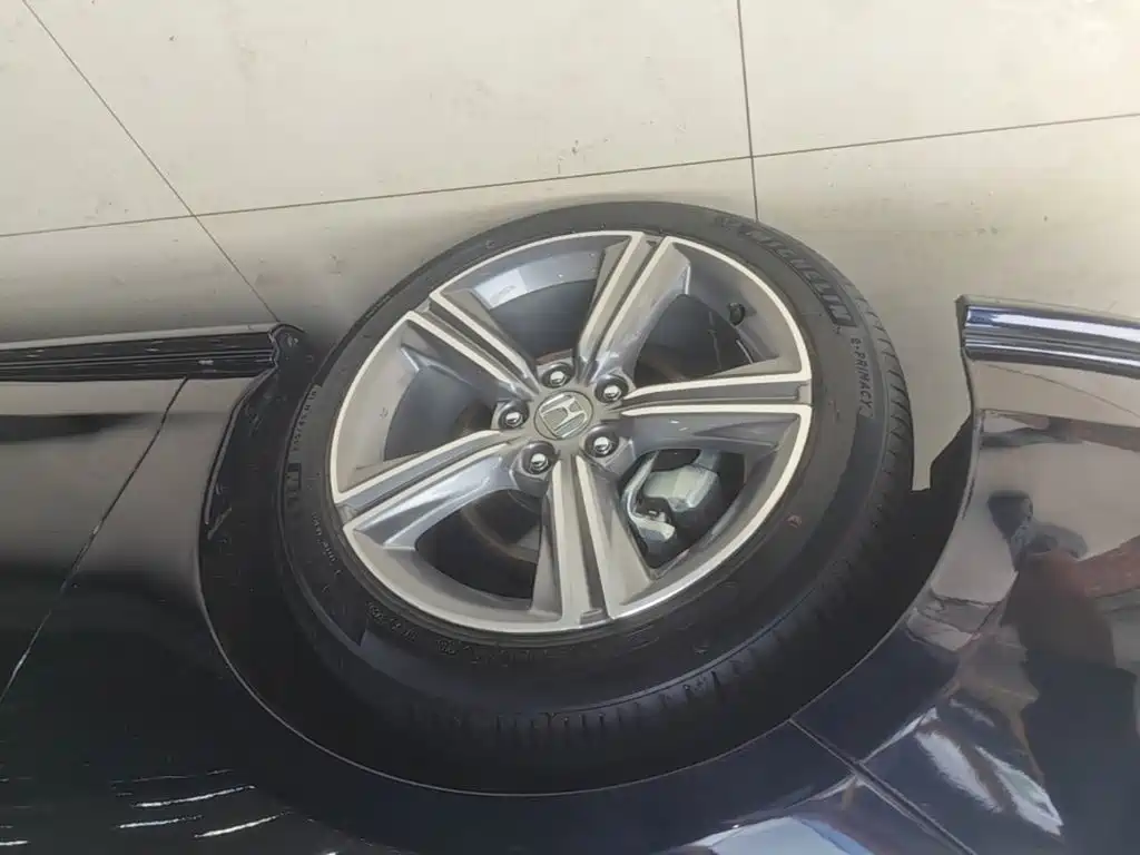 Honda Accord — миниатюра 23