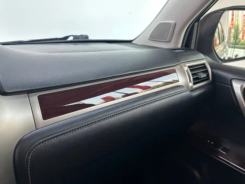 Lexus GX — миниатюра 13