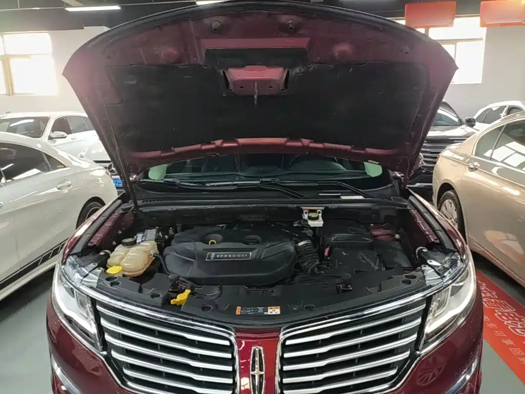 Lincoln MKC — миниатюра 20