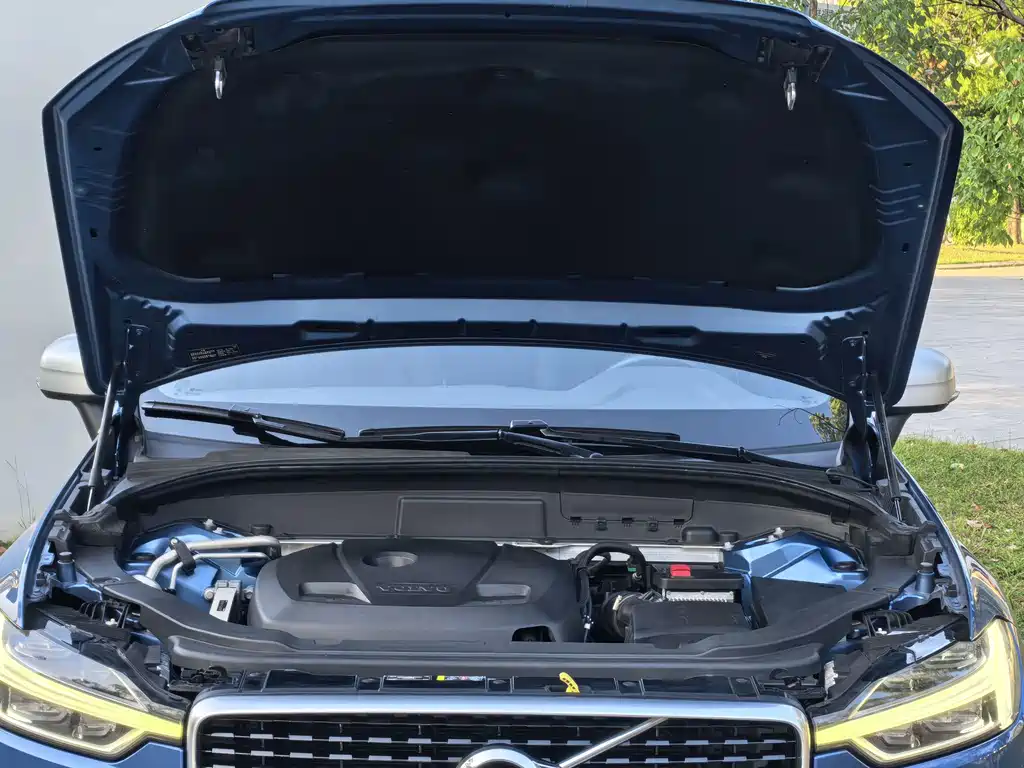 Volvo XC60 — миниатюра 13
