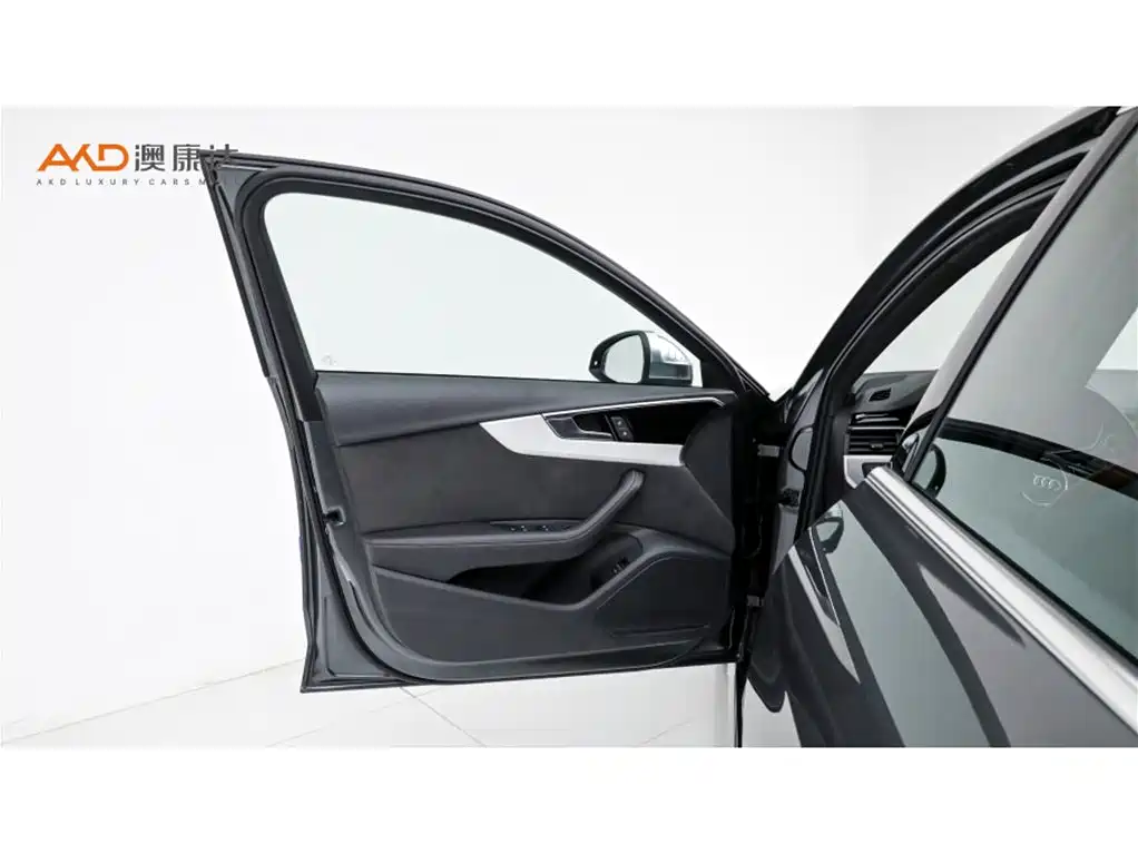 Audi S4 — миниатюра 10
