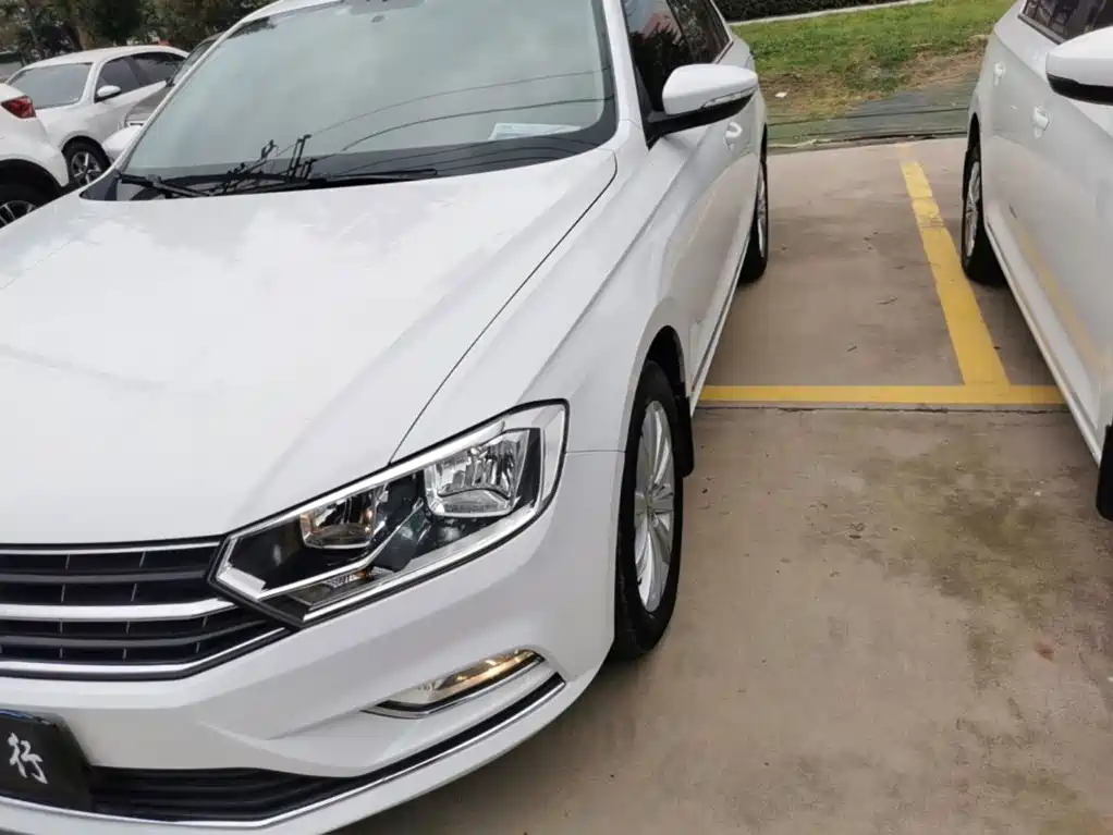 Volkswagen Bora — миниатюра 24