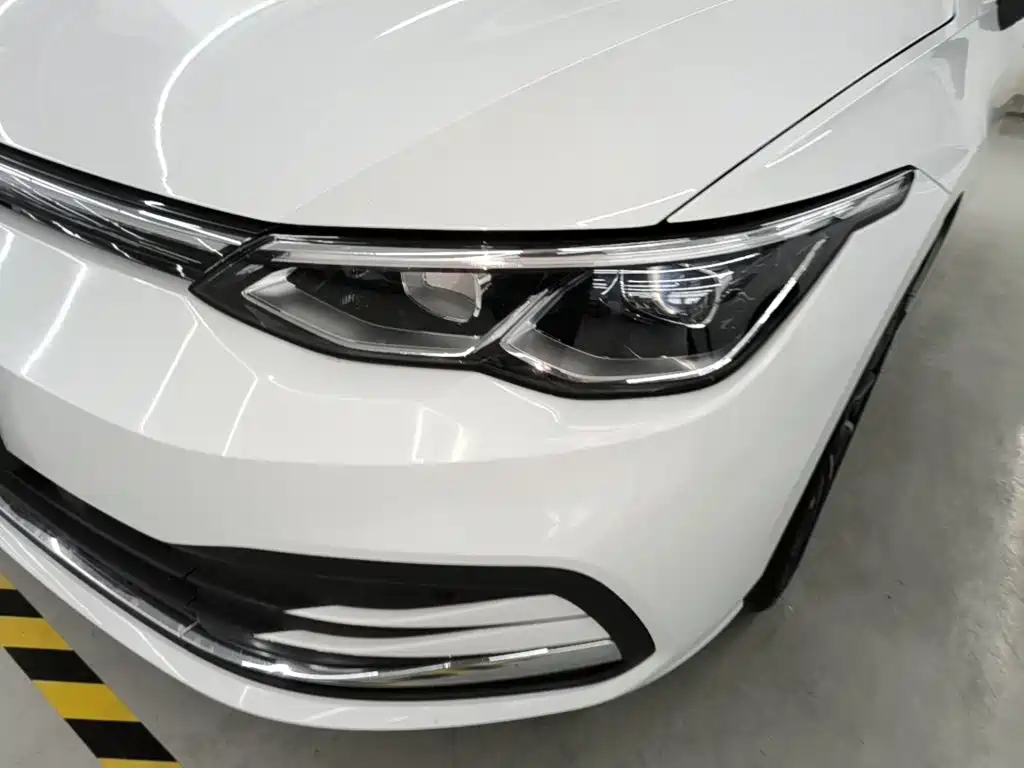 Volkswagen Golf — миниатюра 24