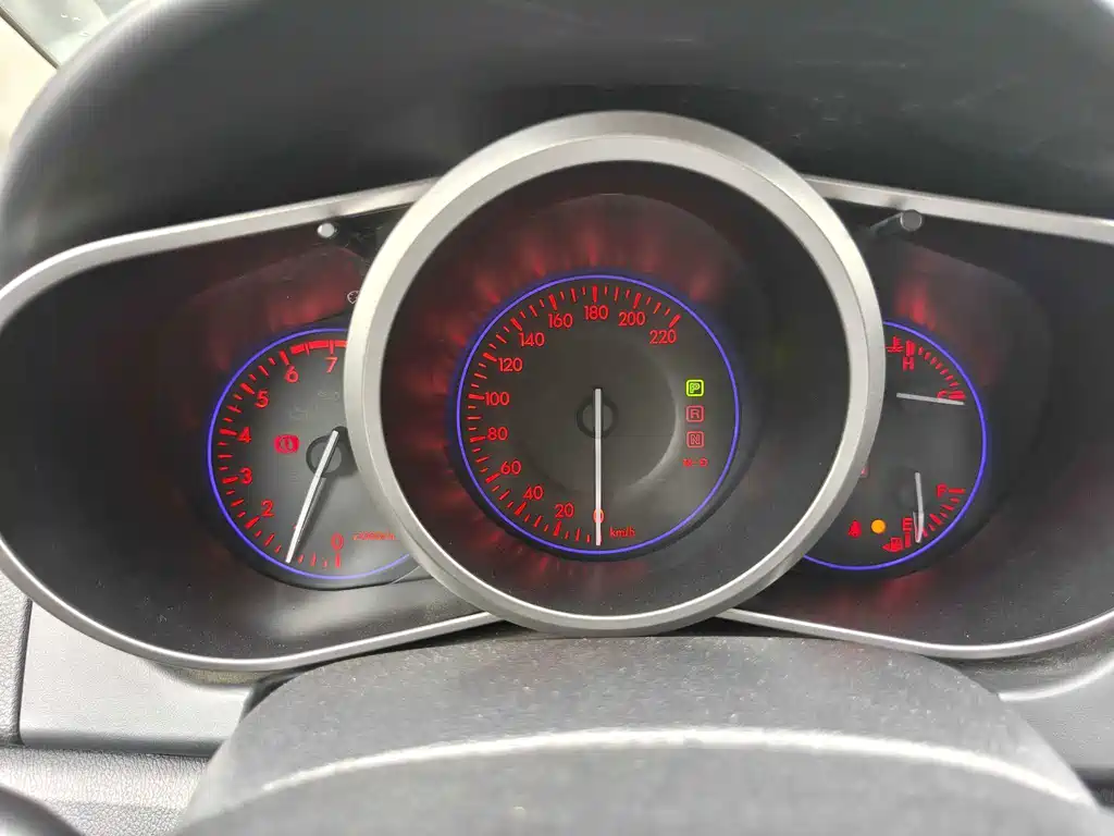 Mazda CX-7 — миниатюра 4