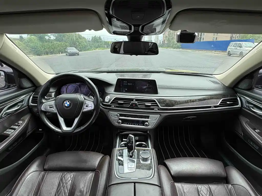 BMW 7 Series 7 2016 730Li Luxury