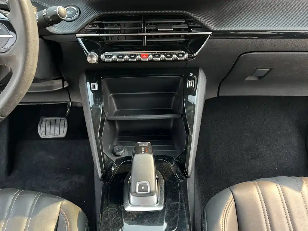 Peugeot 2008 — миниатюра 16