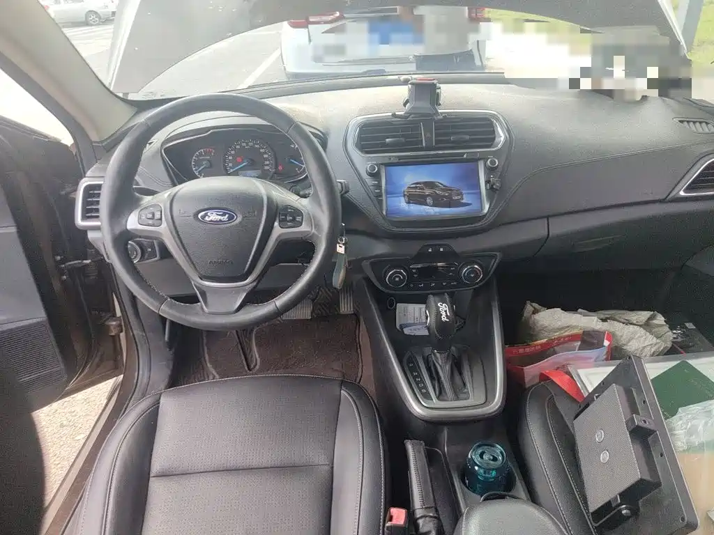 Ford Escort — миниатюра 10