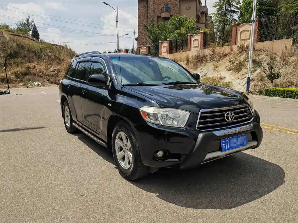 Toyota Highlander 2012 3.5L 7 мест Elite