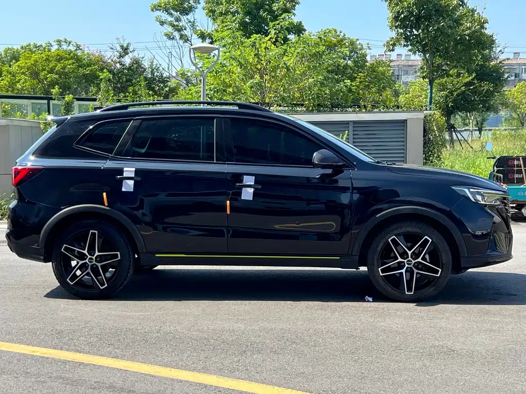 Roewe RX5 — миниатюра 27