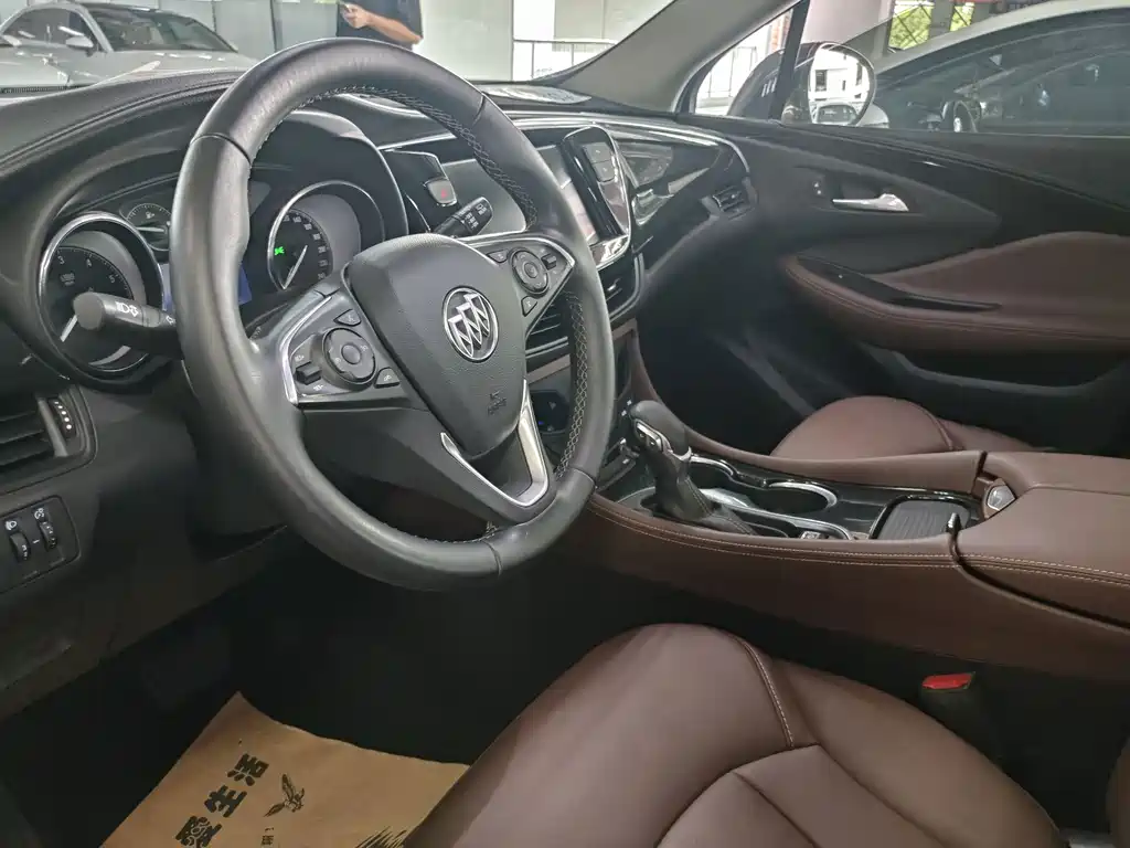 Buick Envision Plus — миниатюра 5