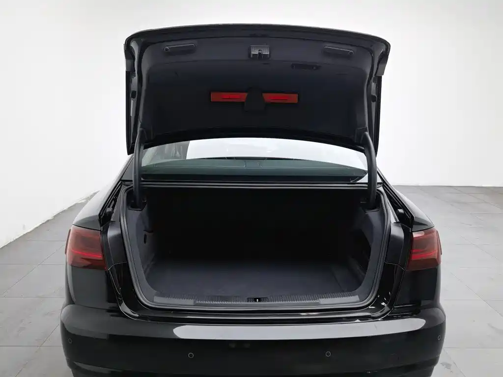Audi A6L — миниатюра 16