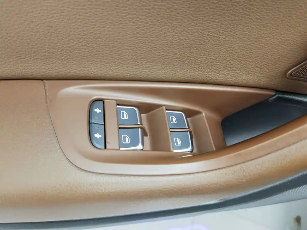 Audi A6L — миниатюра 9
