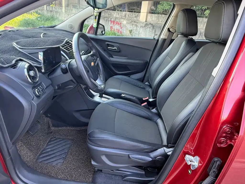 Chevrolet Trax — миниатюра 9