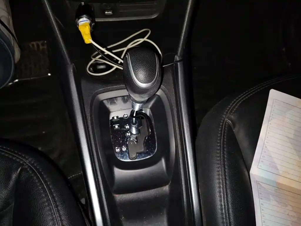 Peugeot 2008 — миниатюра 10
