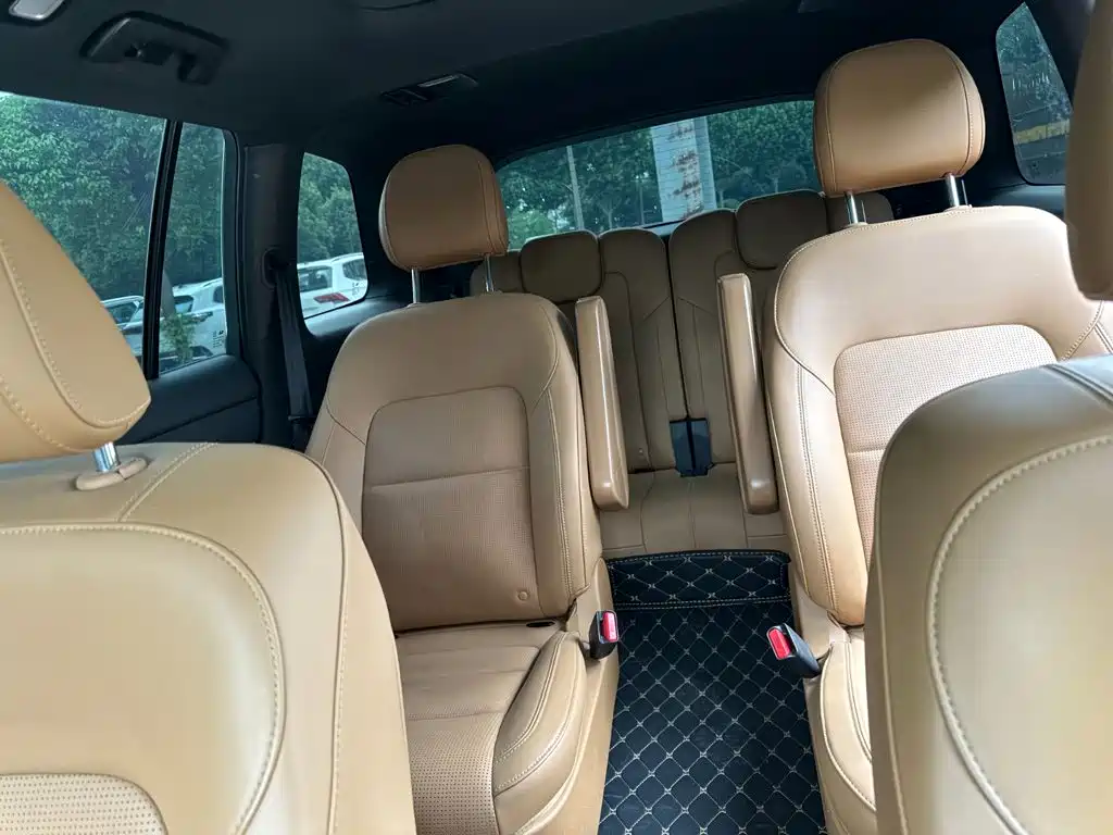 Li Auto Li ONE — миниатюра 18