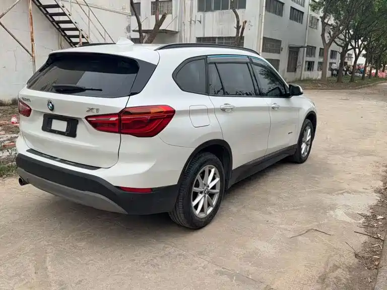 BMW X1 — миниатюра 6
