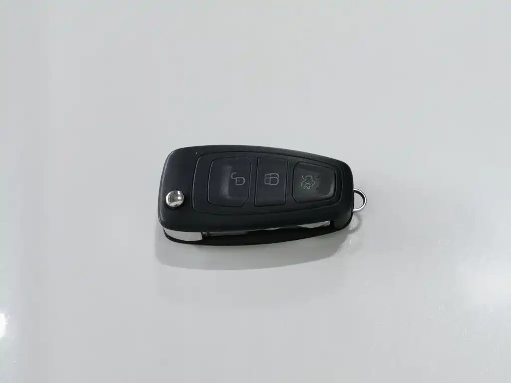 Ford Kuga — миниатюра 19