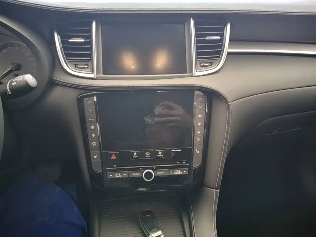 Infiniti QX50 — миниатюра 13
