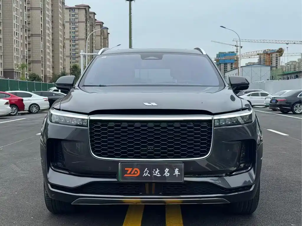 Li Auto Li ONE — миниатюра 2