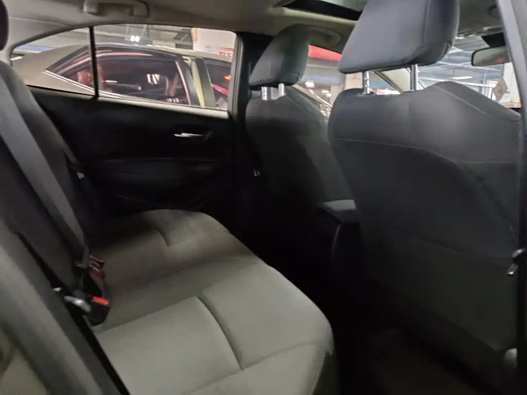 Toyota Corolla — миниатюра 7