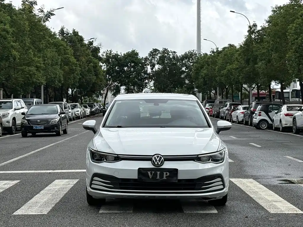 Volkswagen Golf — миниатюра 2