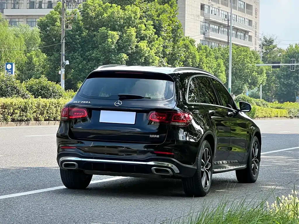 Mercedes-Benz GLC — миниатюра 3