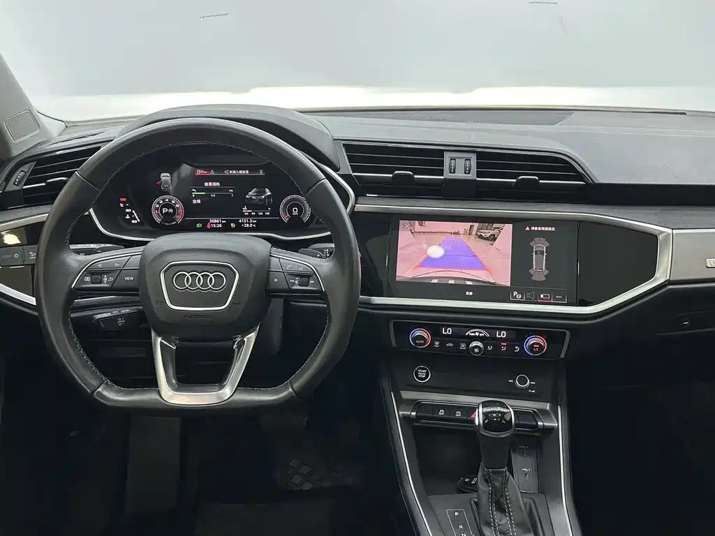 Audi Q3 — миниатюра 11