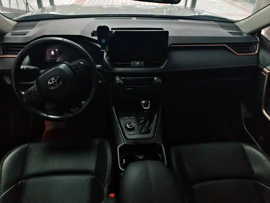 Toyota Wildlander — миниатюра 12