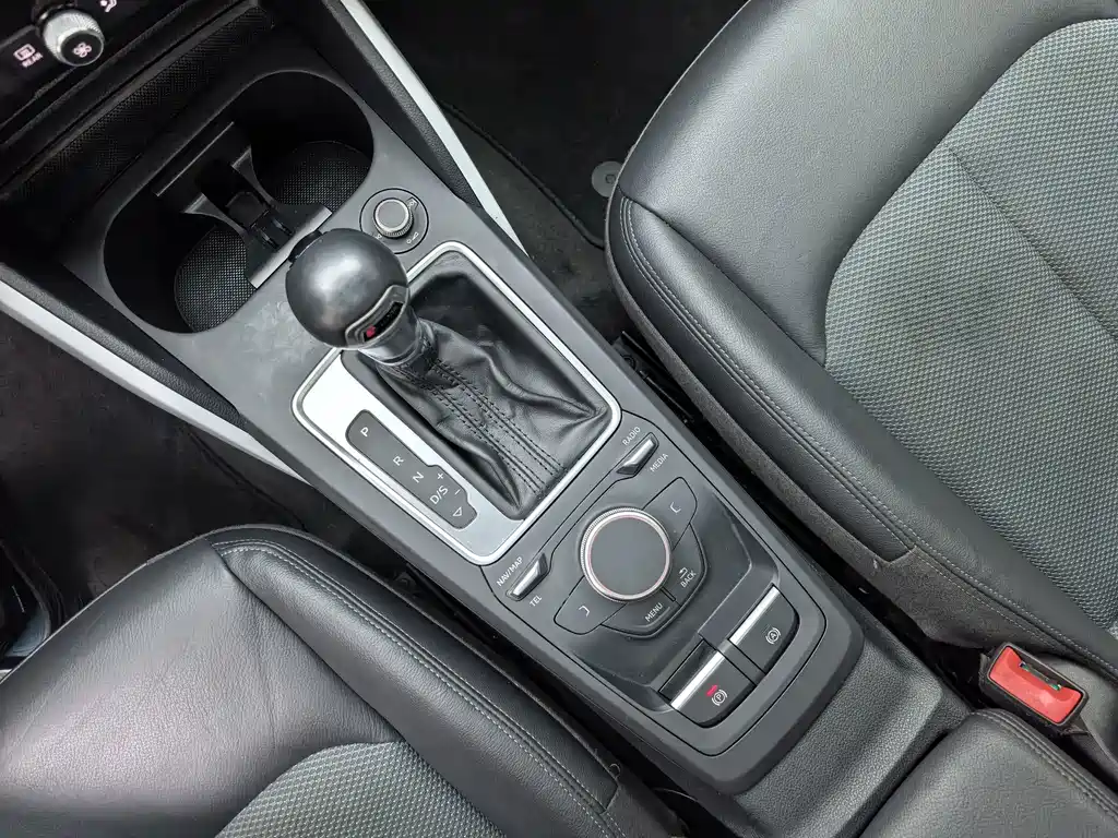 Audi Q2L — миниатюра 14