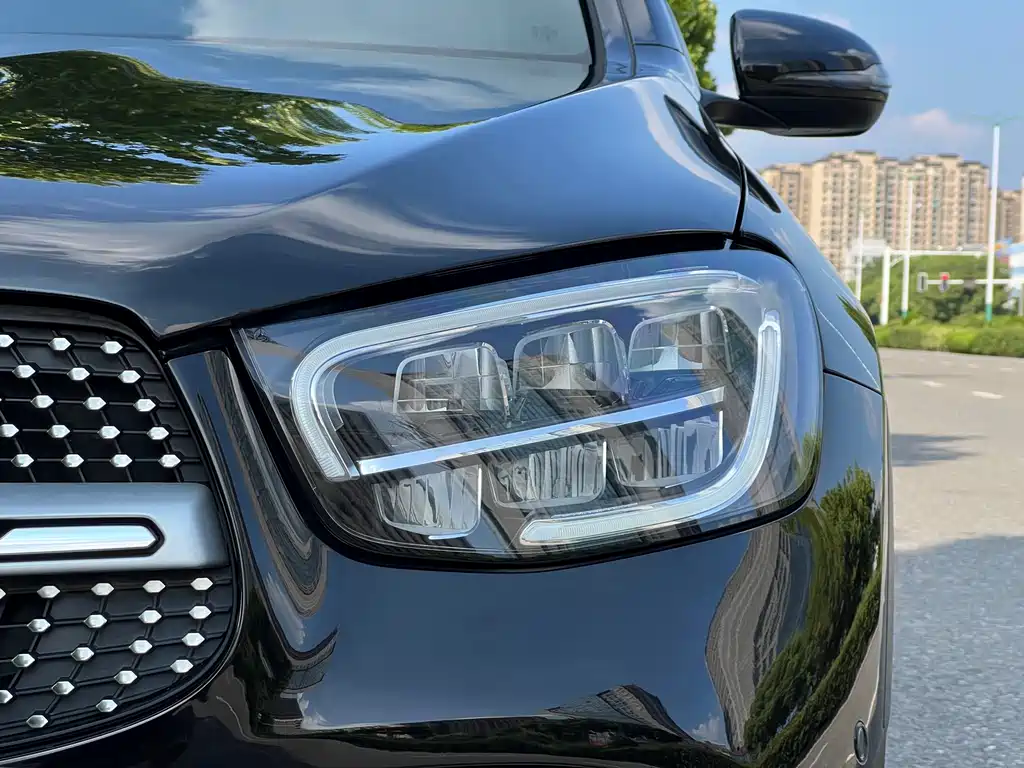 Mercedes-Benz GLC — миниатюра 6