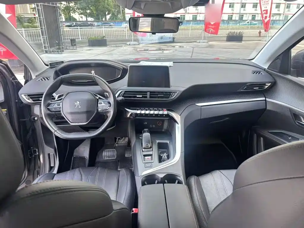 Peugeot 4008 — миниатюра 10