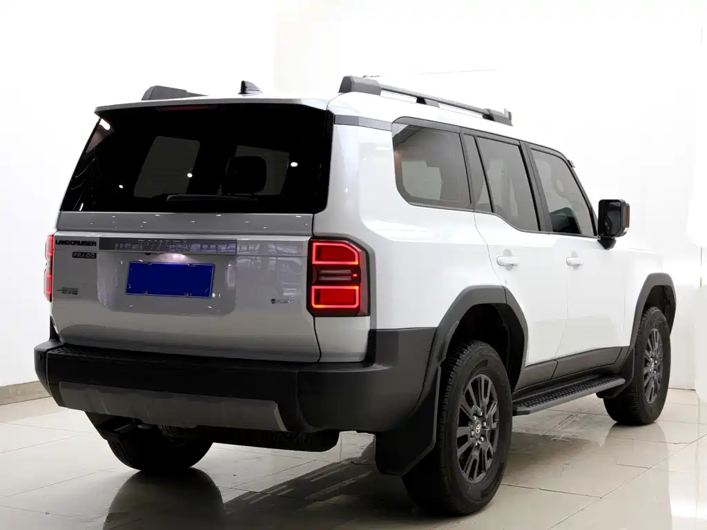 Toyota Prado — миниатюра 9