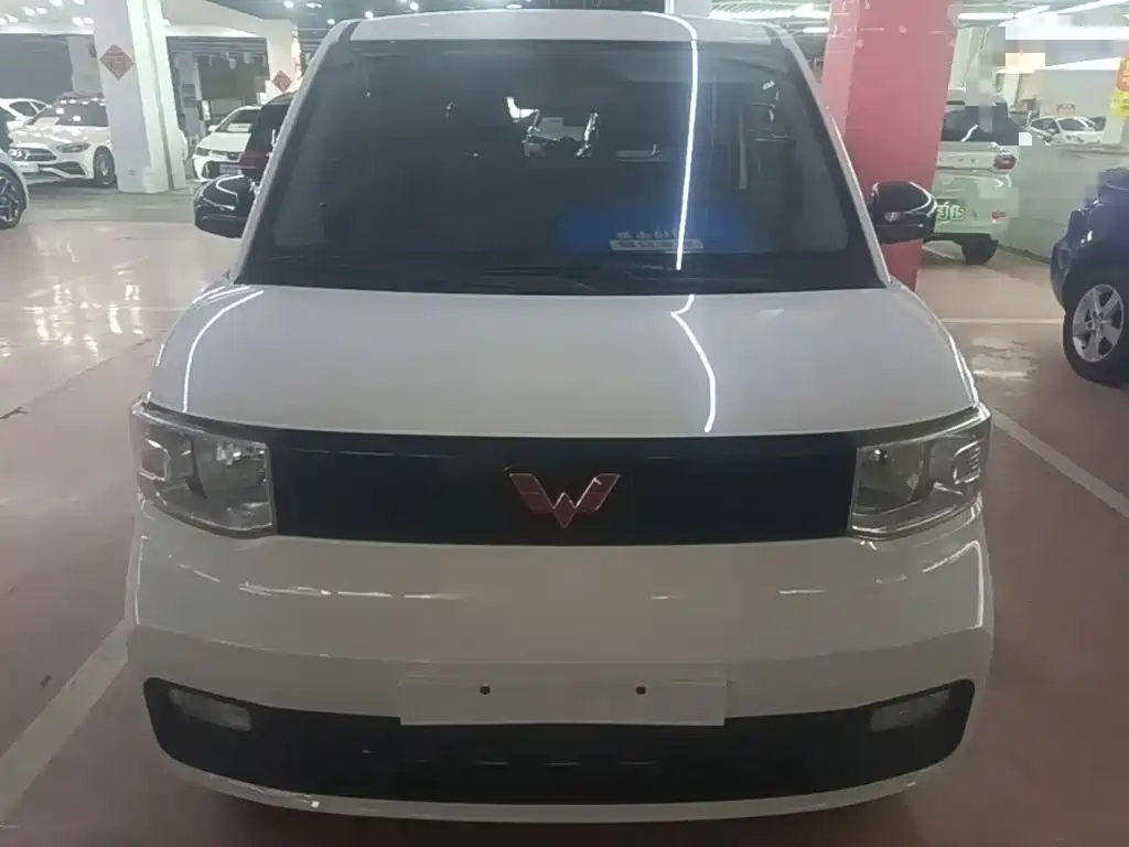 Wuling MINIEV — миниатюра 3