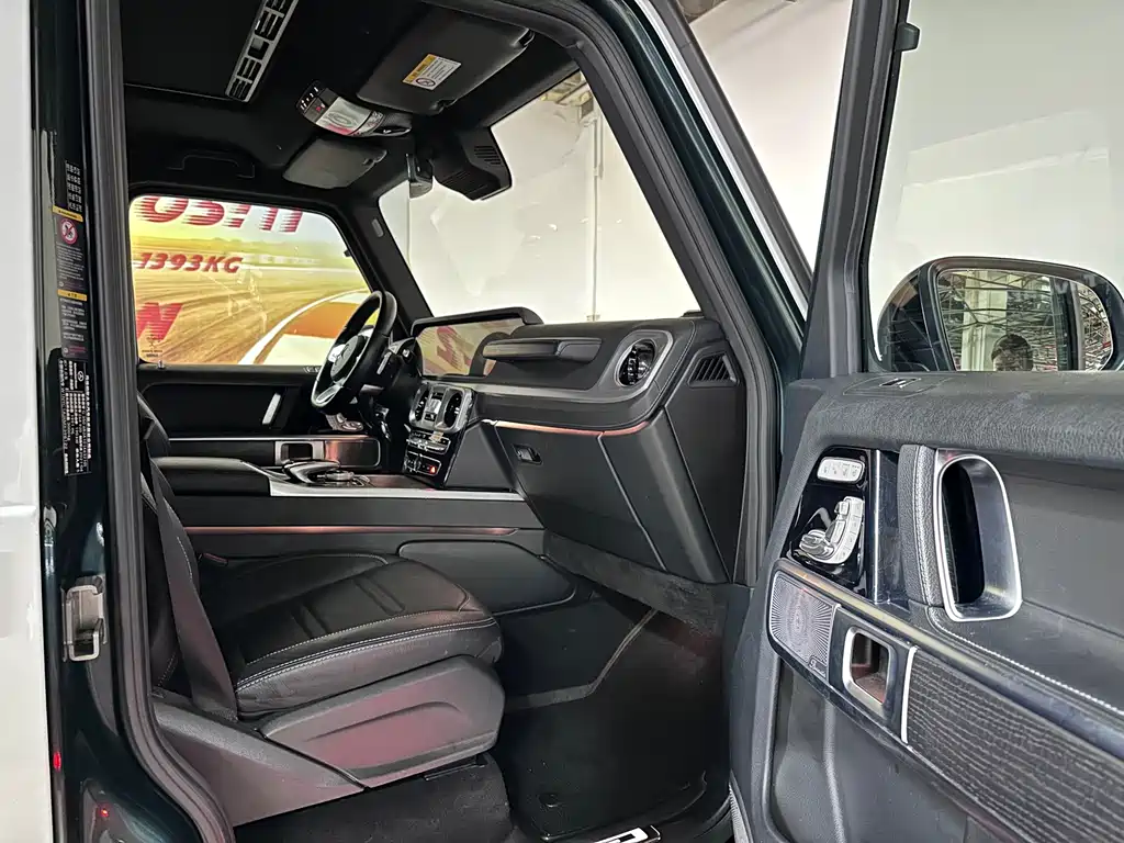 Mercedes-Benz G-Class — миниатюра 6