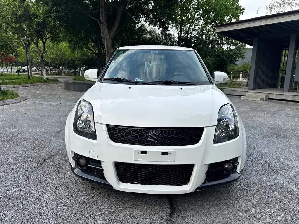 Suzuki Swift 1.5L Auto Standard Edition, фото 3