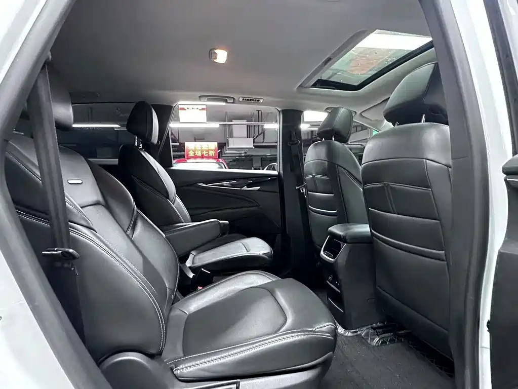 MAXUS Euniq 5 — миниатюра 9