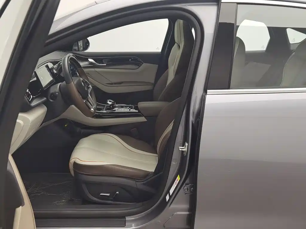 BYD Qin PLUS — миниатюра 10
