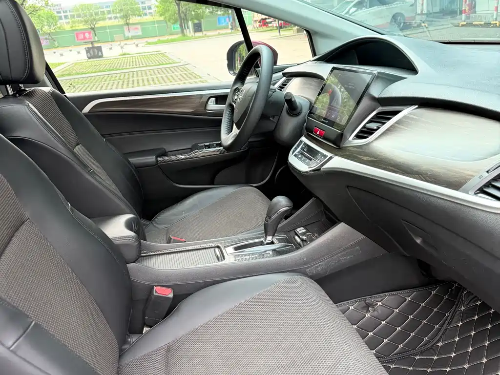 Honda Jade 2020 1.8L AT Comfort