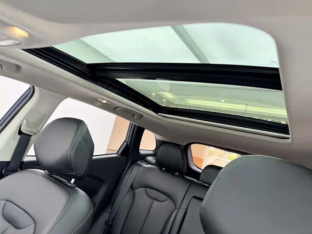 Renault Kadjar — миниатюра 11