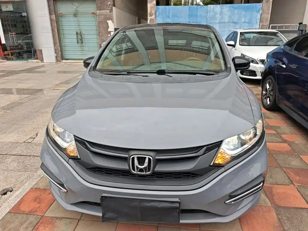 Honda Jade — миниатюра 3