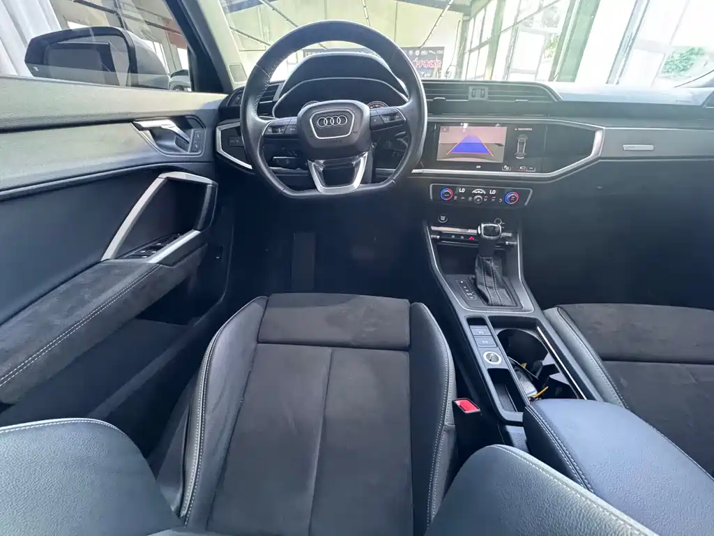 Audi Q3 — миниатюра 15