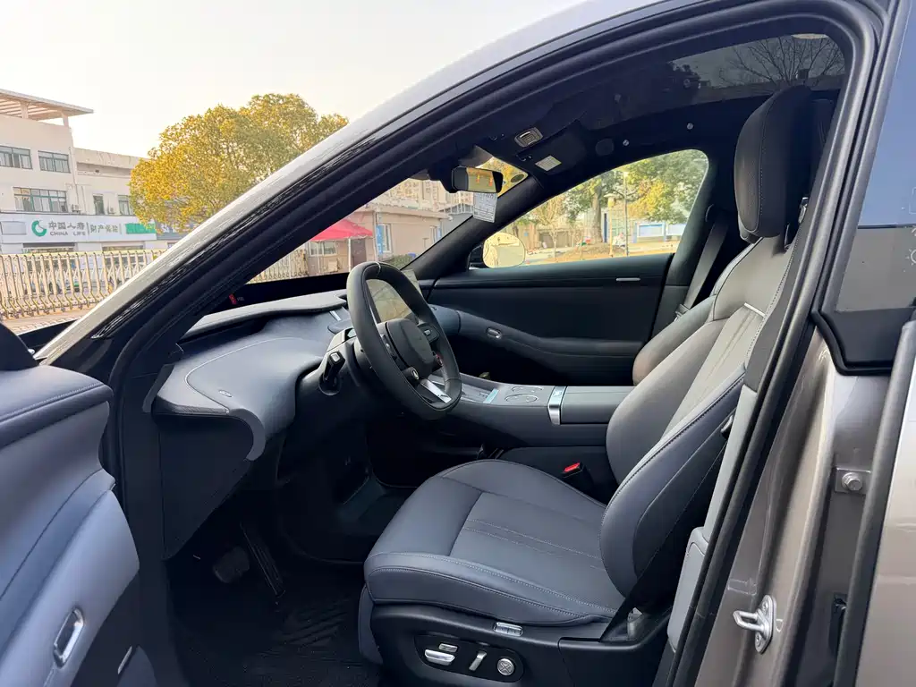 XIAOMI CAR XIAOMI YU7