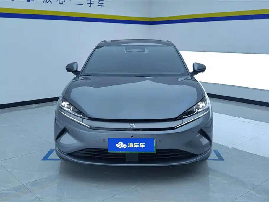 BYD QIN L
