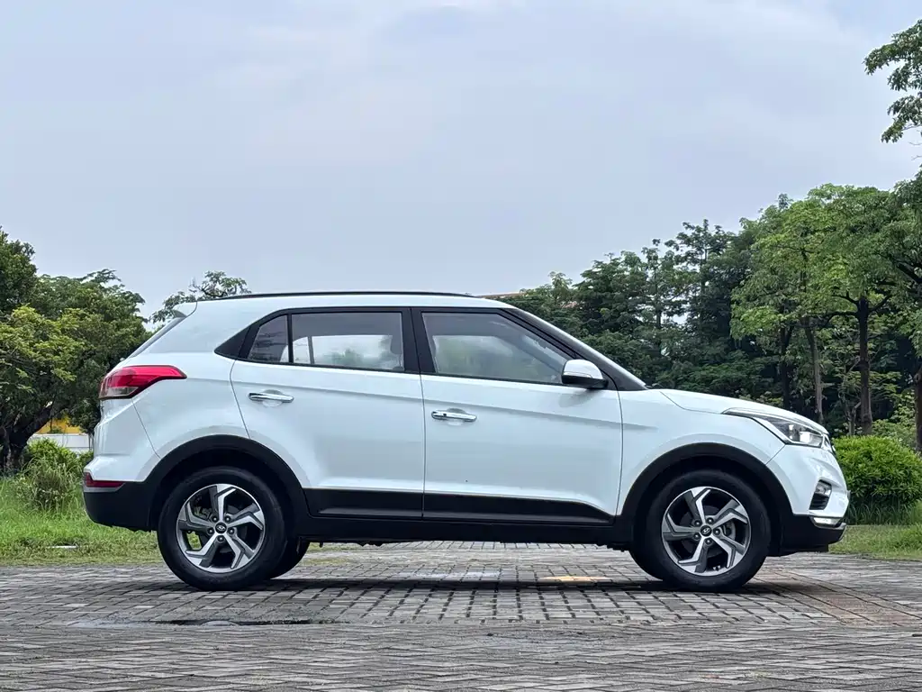 Hyundai ix25 — миниатюра 8