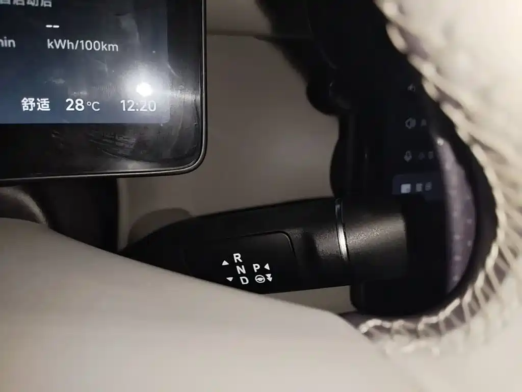Leapmotor Leapmotor B01 — миниатюра 14